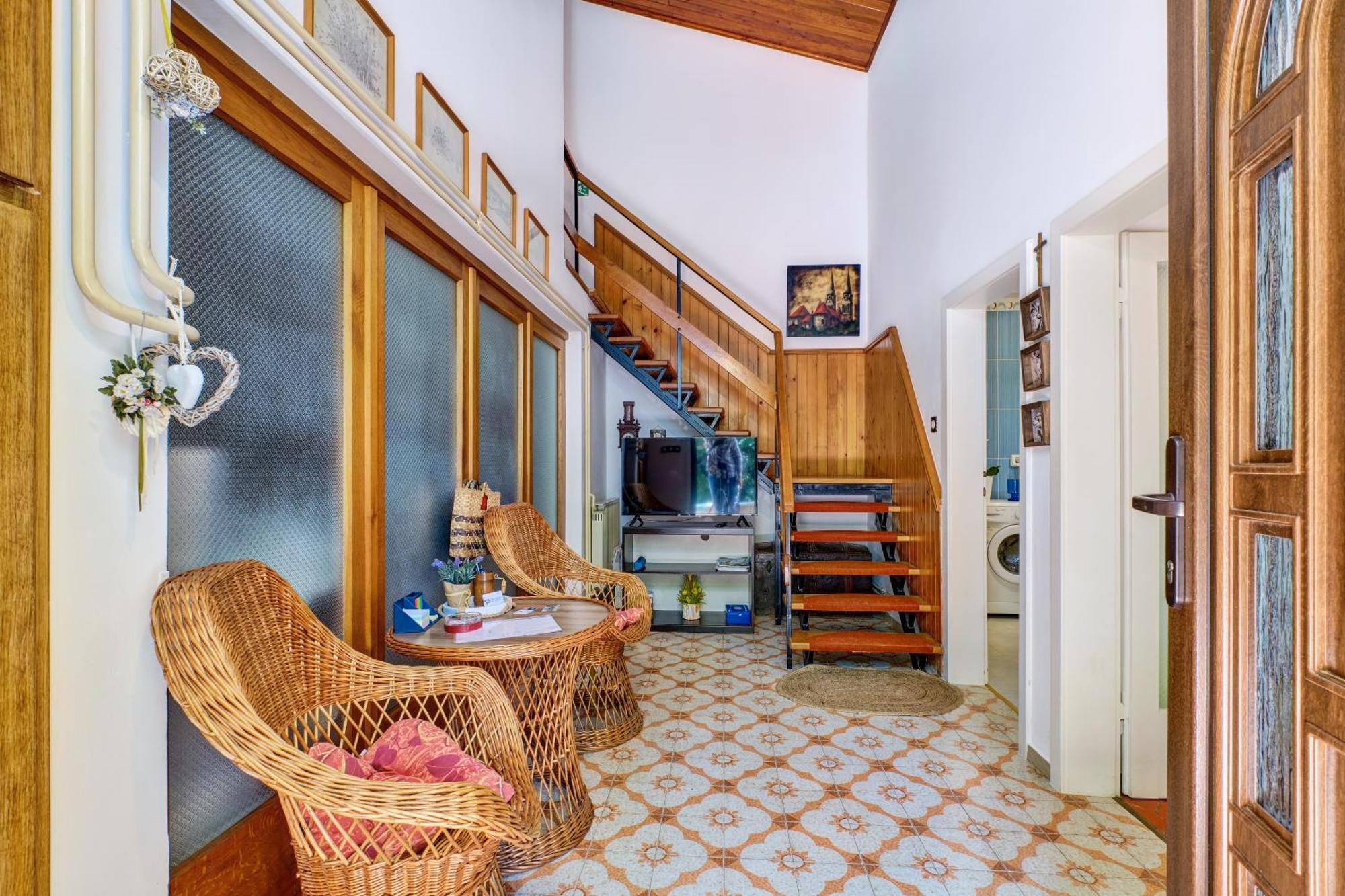 Holiday Home Villa Esperanca เวลิโลชิน ภายนอก รูปภาพ