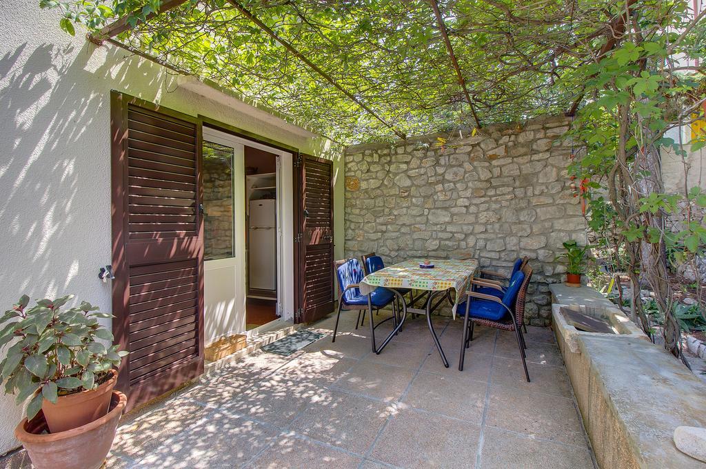Holiday Home Villa Esperanca เวลิโลชิน ภายนอก รูปภาพ